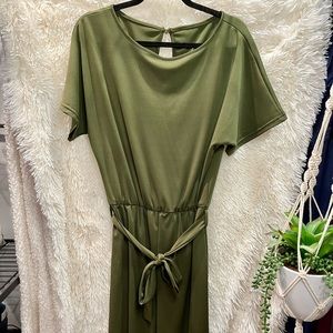 Size Medium forest green jumper